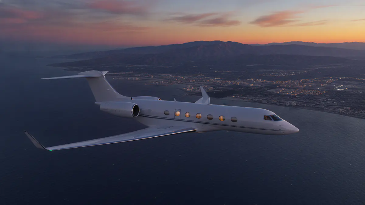 Gulfstream G650 New York to Los Angeles: long-range jet cruising at dusk from New York to Los Angeles