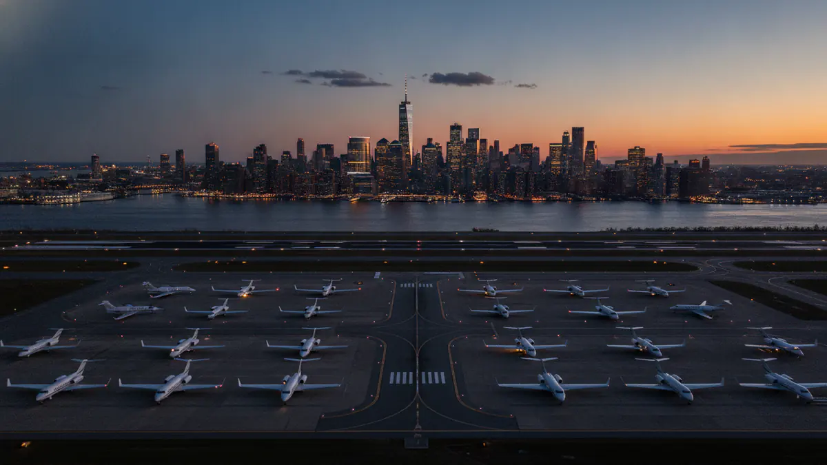 Private jet airports New York: aerial view of a business aviation airfield near New York